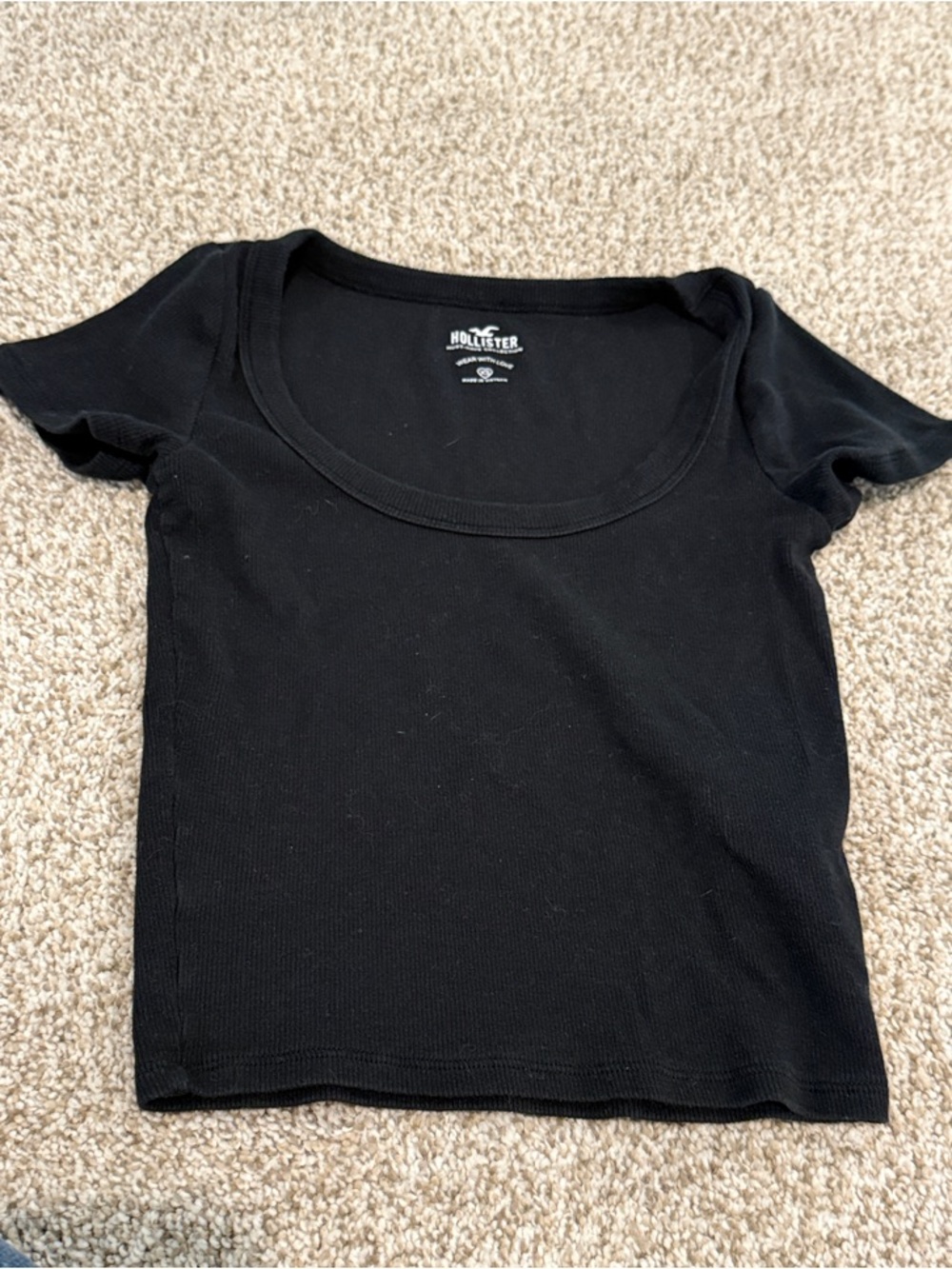 Hollister Black Ribbed Scoop Neck Tee